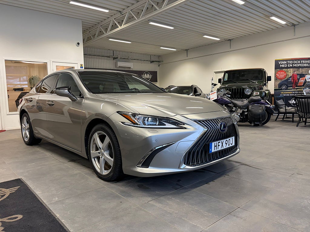 Lexus ES 300h 2.5 E-CVT Euro 6