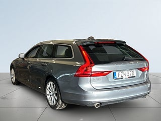 Volvo V90 D4 Momentum P-Värm/S&V-Hjul/Ny servad/ACC/MoK/P-Sens bakifrån