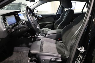 Halvkombi BMW 118I 11 av 23