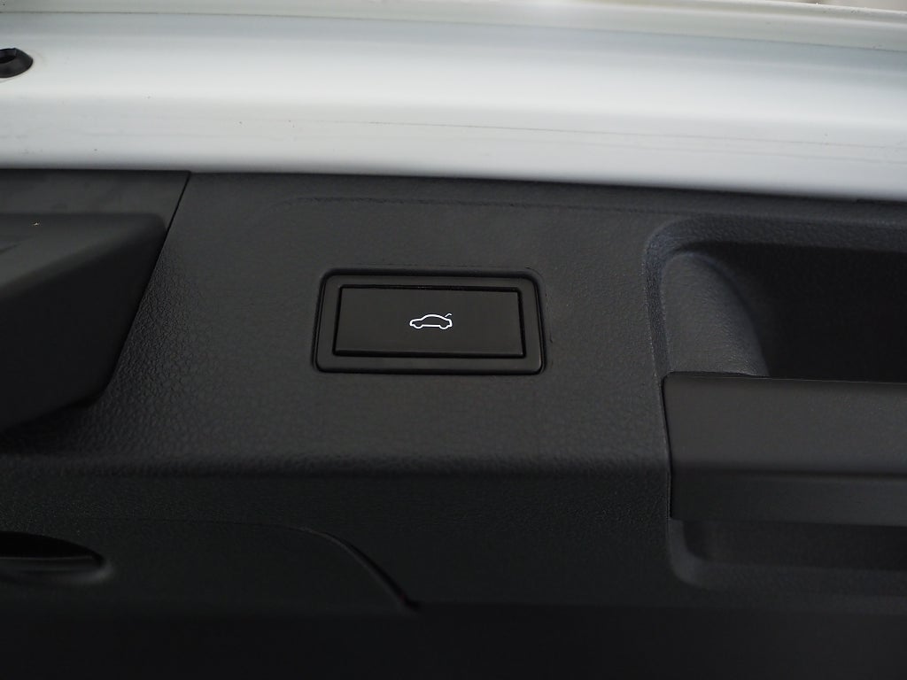 Volkswagen Passat Alltrack TDI 190hk 4M | D-värm | Drag | Cockpit | Skinn | 2018