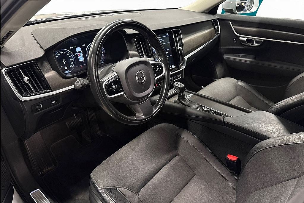 Volvo V90 Cross Country D4 AWD ADV. SE 2,95%