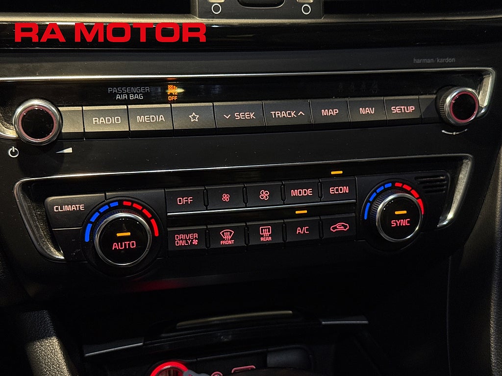 Kia Optima SW 205hk Plug-in Hybrid Advance Plus 2 |Pano|Värm|H/K| 2018