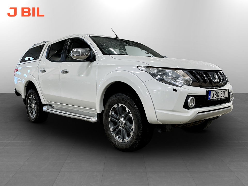 Mitsubishi L200 Dubbelhytt 2.4 DI-D 191hk 4WD B-KAMERA DRAG