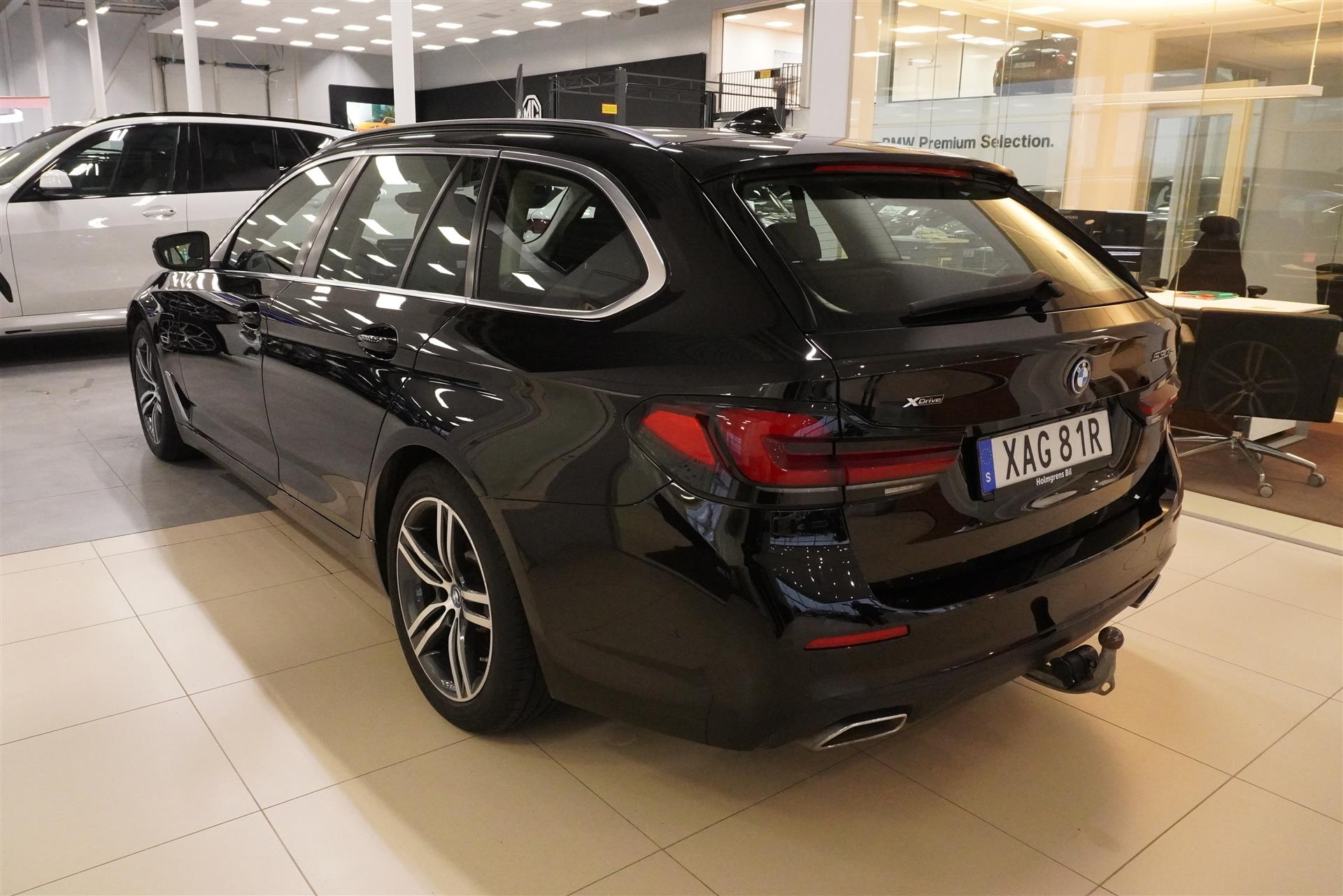 BMW 530e 2022, bild 7/10