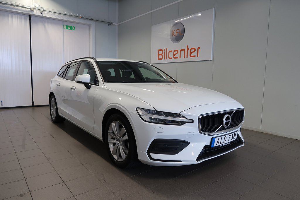 Volvo V60 D3 AWD Aut-Drag-VOC-Navi-Värmare-SoV Euro 6