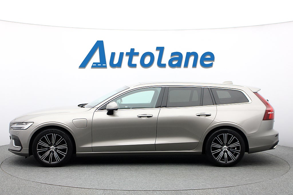 Volvo V60 Recharge T6 AWD Inscription Exp, B-Kamera, Pano, 350hk