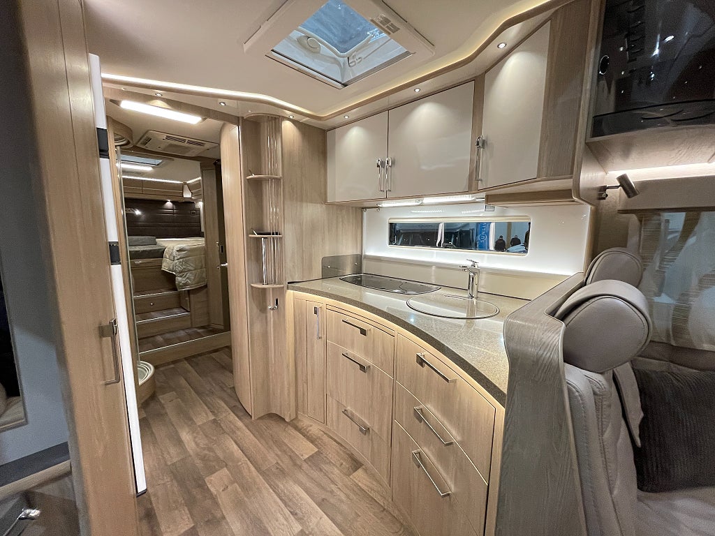 Kabe TMI 910 Imperial GB /Cinderella/Hyd-stöd/AC/Solcell/MB - Kabe