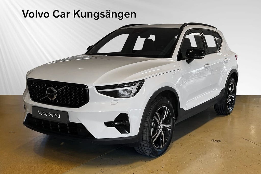 Volvo XC40 B4 FWD Bensin Plus Dark