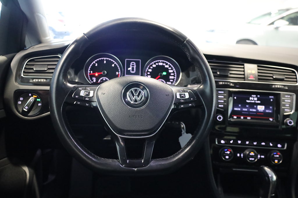 Volkswagen Golf 2.0 TDI 150HK AUT GT Pano Drag Kamera Värmare Läder 2014