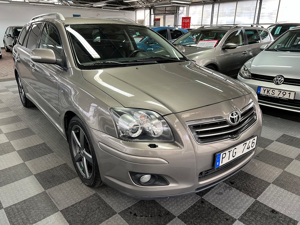 Toyota Avensis Kombi 2.2 D-CAT Euro 4 " TOPPSKICK "