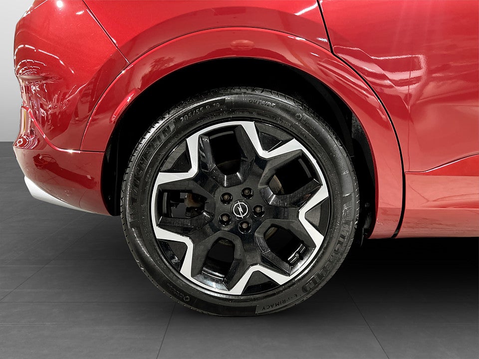 Bild på Opel Grandland Ultimate PHEV 300hk AUt AWD - B-KAMERA,DRAG