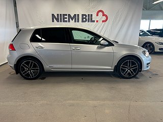 Volkswagen Golf 5-dörrar 1.2 TSI Style M-värmare/Låg skatt