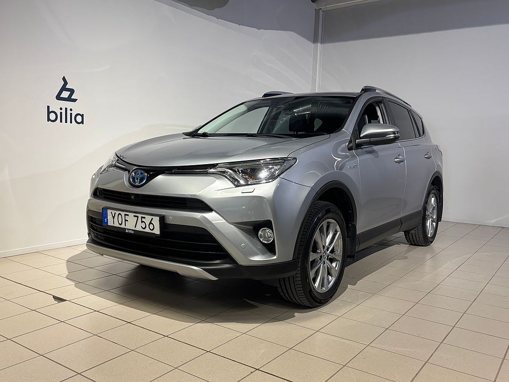 Toyota RAV4 Executive | Dragkrok |