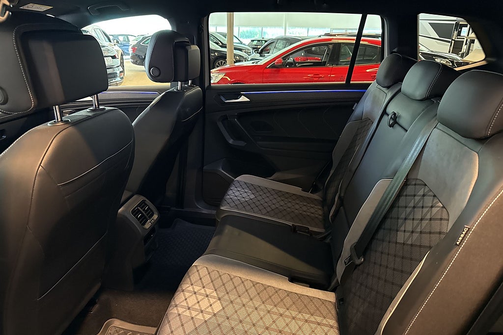 Volkswagen Tiguan Allspace 7-sätes 2.0 TSI OPF 4Motion R-Line Euro 6 miniatyr 19