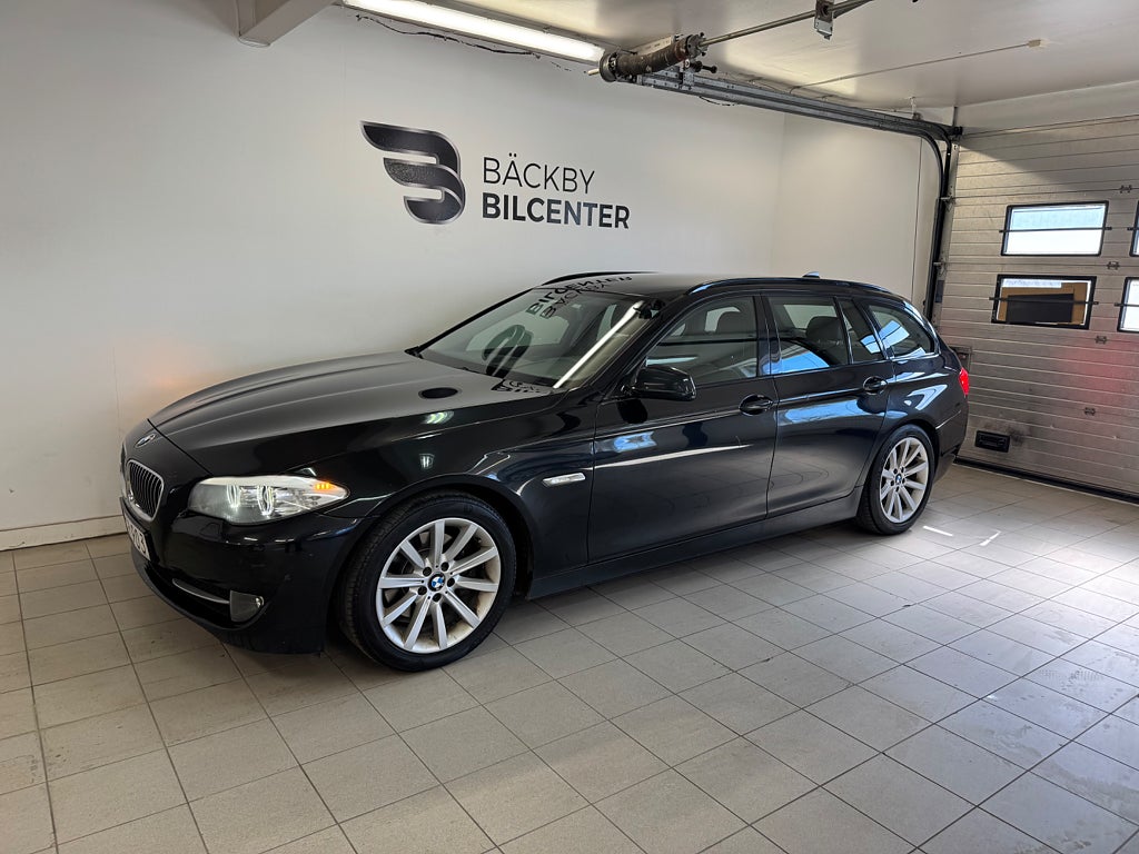 BMW 520d Touring Steptronic Euro 5/M-Värmare/Drag