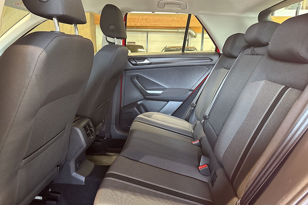 Volkswagen T-Roc 2.0 TDI DPF SCR 4Motion Base