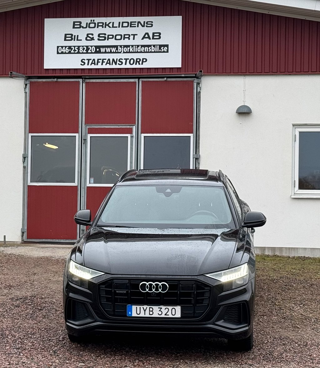 Audi Q8 50 TDI quattro TipTronic S Line Euro 6 Black Edition 