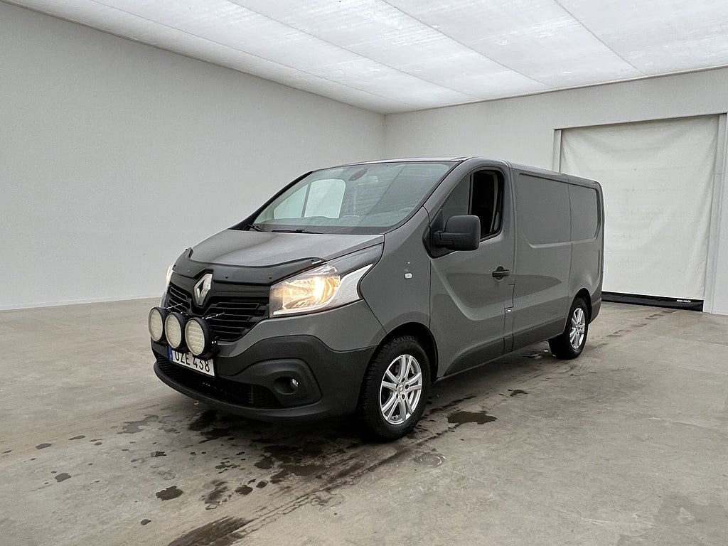Renault trafic 1.6dCi Värmare Dragkrok V-Inredd B-Kamera
