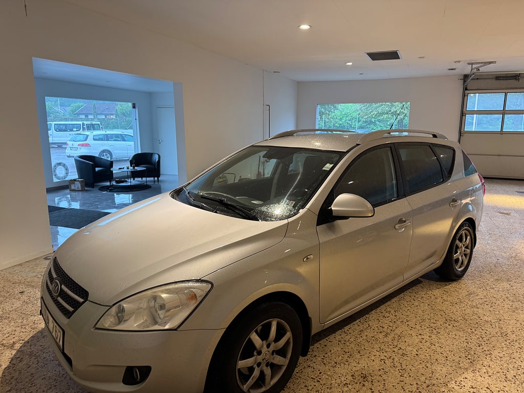Kia Ceed 1.6 cee'd_sw EX automat välvårdad 