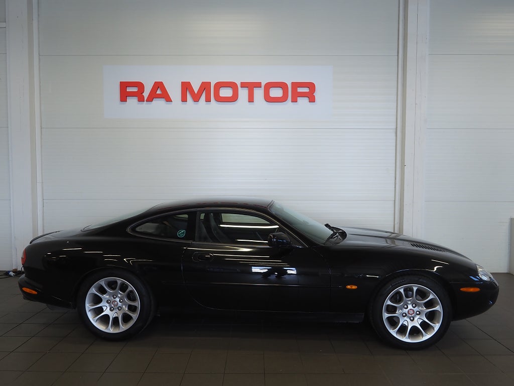 Jaguar XKR 363hk Supercharged | Bra skick | 1 ägare sedan 2001 | 1998