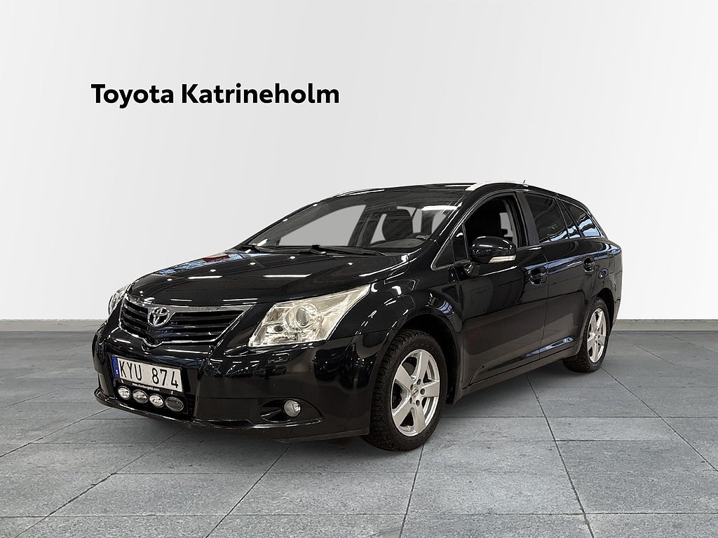 Toyota Avensis Kombi 2.0 Business Drag, s+v hjul