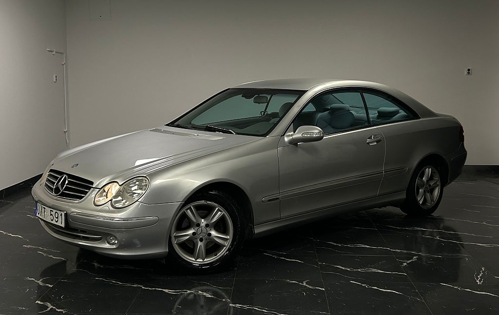 Mercedes-Benz CLK 200 Kompressor Coupé Avantgarde 