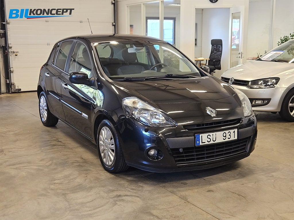 Renault Clio 5-dörrars 1.2 75hk/Kamrem bytt