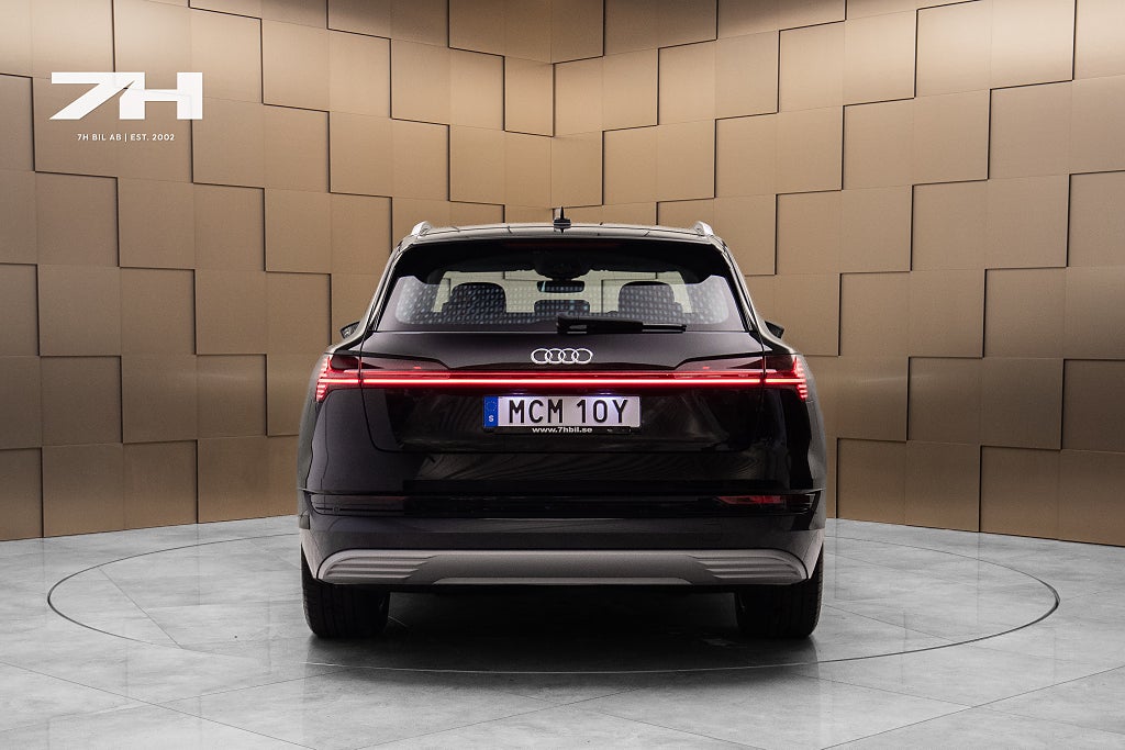 Audi E-Tron 55 quattro Luftfjädring / Adaptiv Farthållare / B.Kam