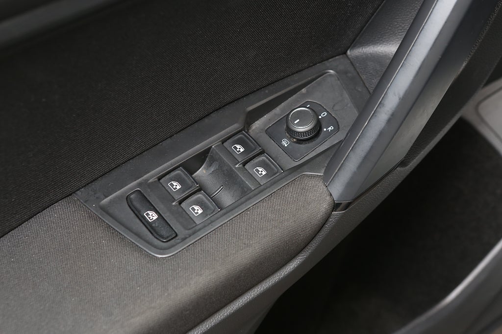 Volkswagen Tiguan Allspace 2,0 TDI 150hk 4M DSG D-värm Drag 2018