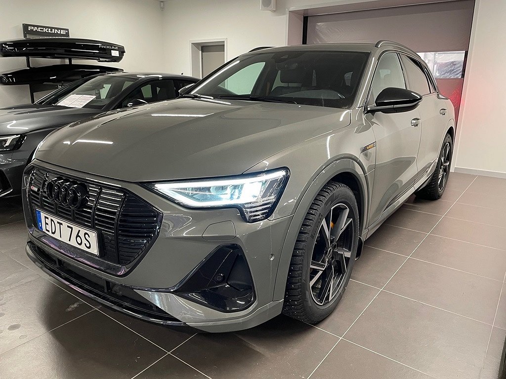 Audi E-Tron 55 quattro S LINE 300,00 KW