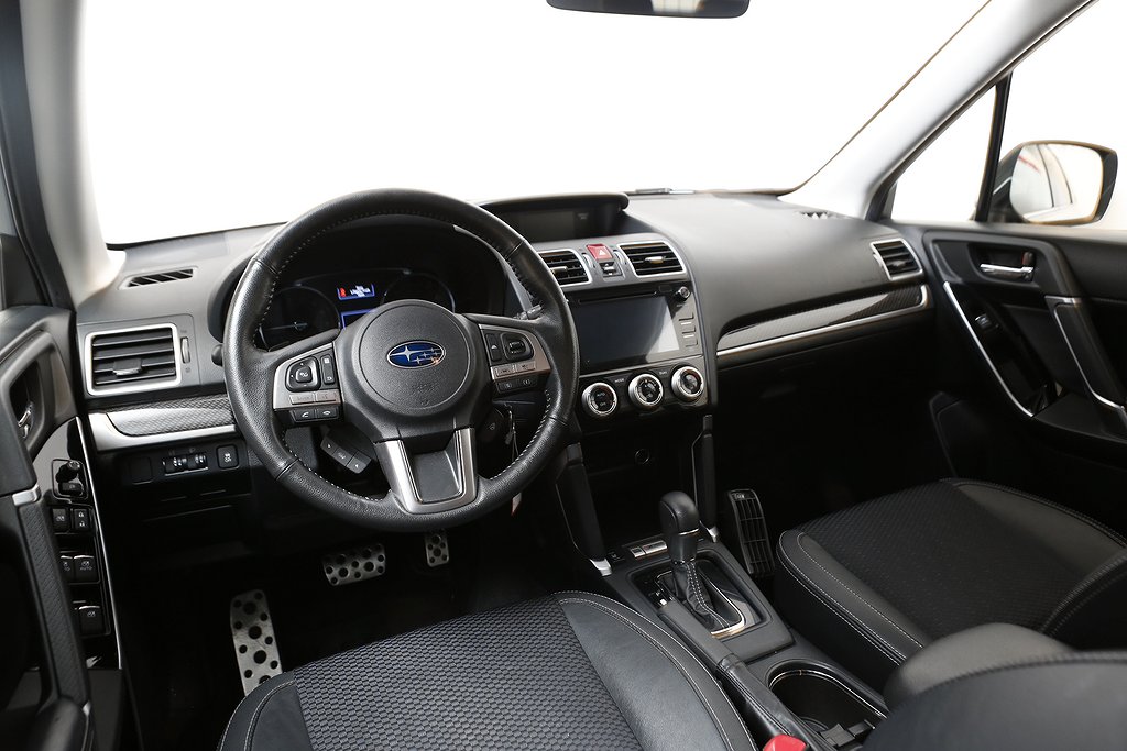 Subaru Forester 2,0i 150hk XL AWD Aut Motorv Dragkrok 2019