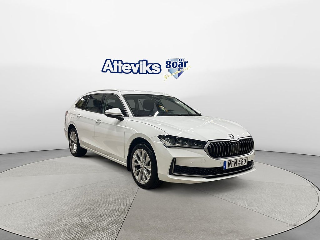 Skoda Superb Kombi 193 hk TDI Backkamera/Adaptiv Farthållare/D...