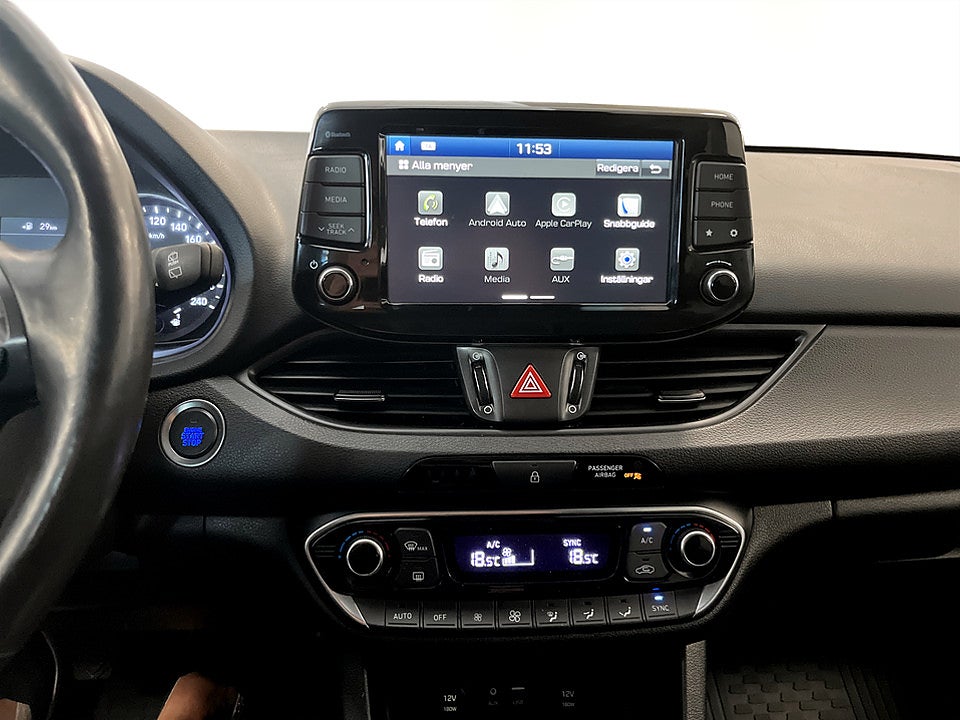 Bild på Hyundai i30 Trend Kombi 1.0 T-GDI 120hk B-KAMERA RATTVÄRME