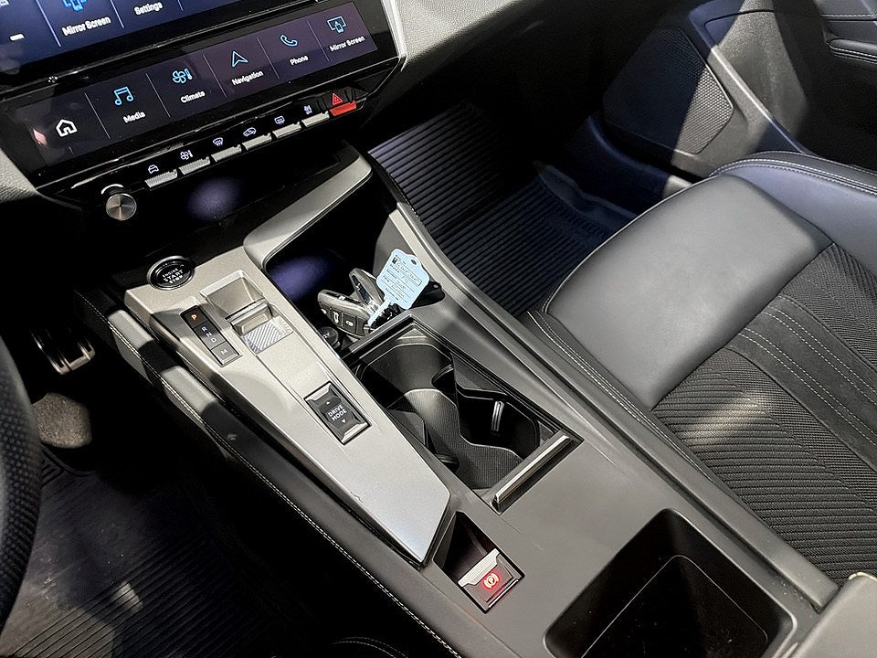 Bild på Peugeot 308 SW GT 1.2 PT 130hk Aut B-KAMERA ELSTOL