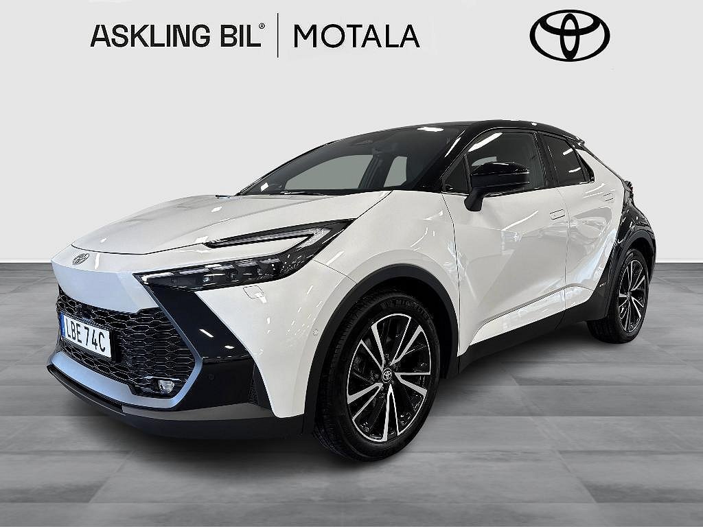 Toyota C-HR 2,0 Hybrid AWD Executive Premiere Edition, panorama