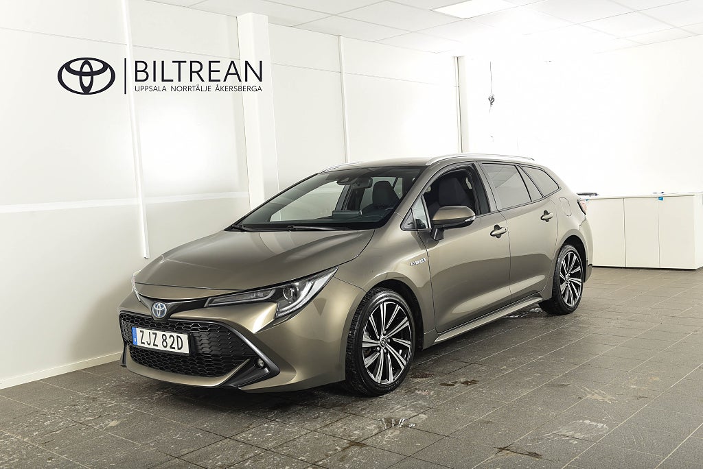 Toyota Corolla Kombi 1,8 Elhybrid Style M-värmare