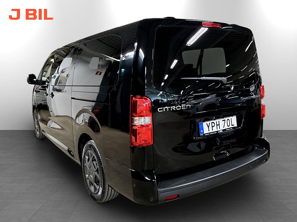 Bild på Citroen SpaceTourer PLUS 2.2 BHDi 180hk Aut 9-SITS BACKKAMERA CAPLAY