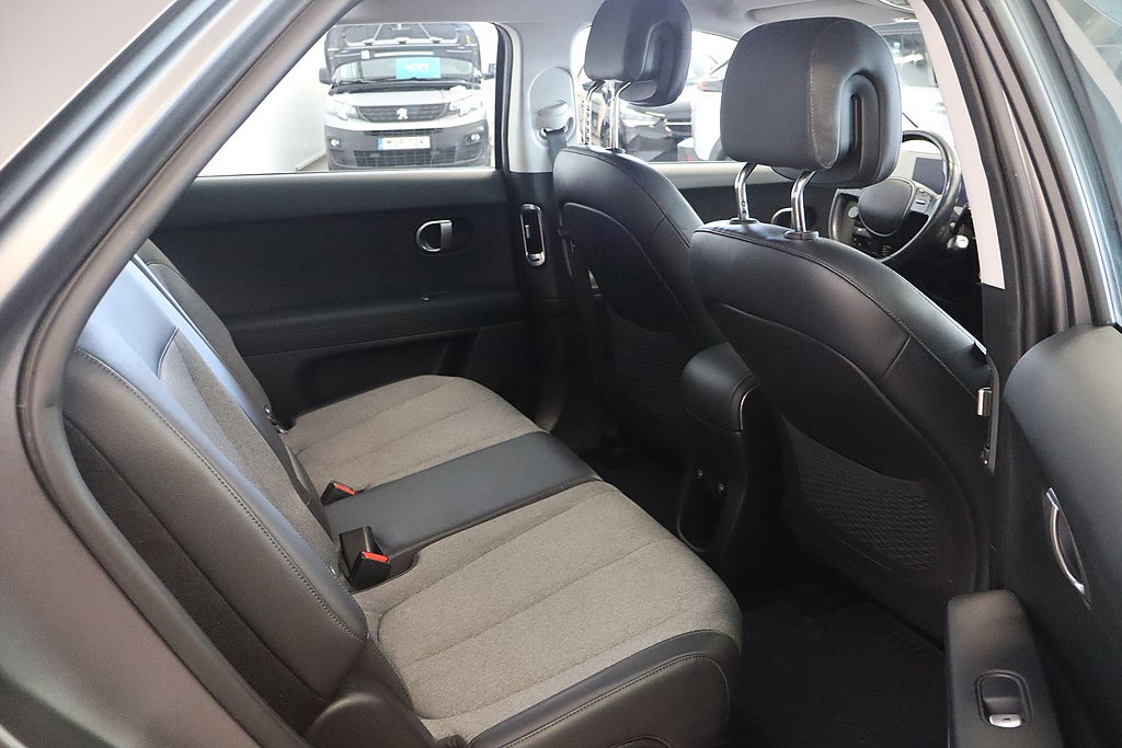 Bild på Hyundai IONIQ 5 Essential 72.6kWh 218hk Aut - B-KAMERA, SOLCELLER