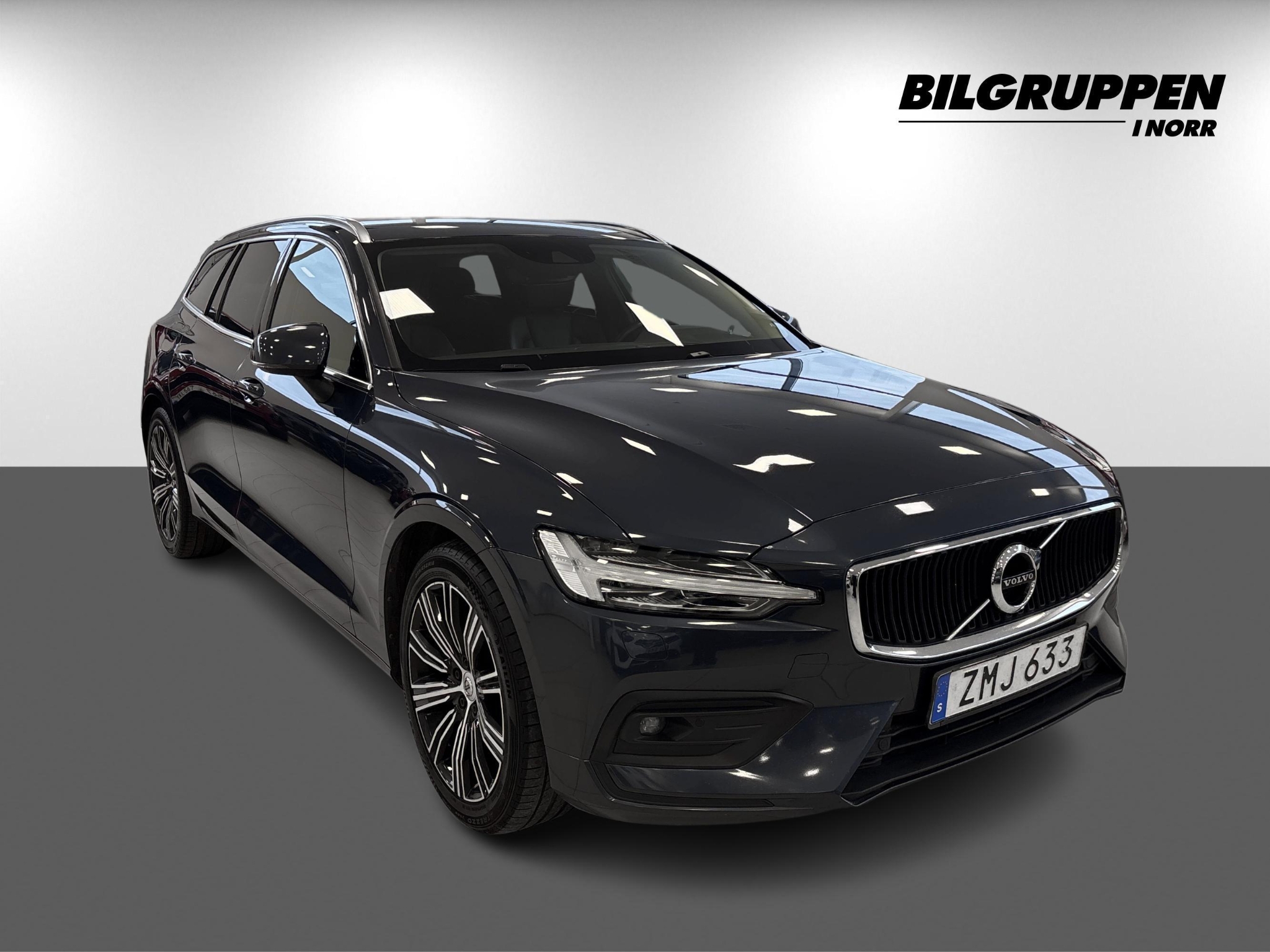 Volvo V60 D3 AWD Geartronic Momentum 2019, bild 4/10