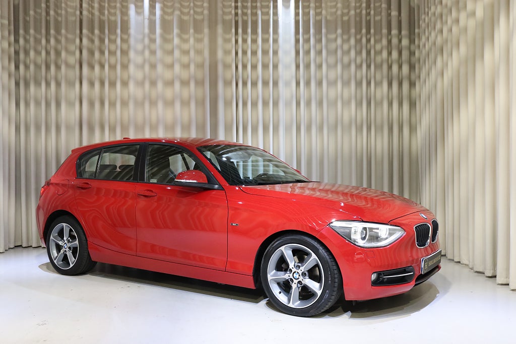 BMW 118 d 143HK Sport Line Auto Ny-Service V-Hjul P-Sensor