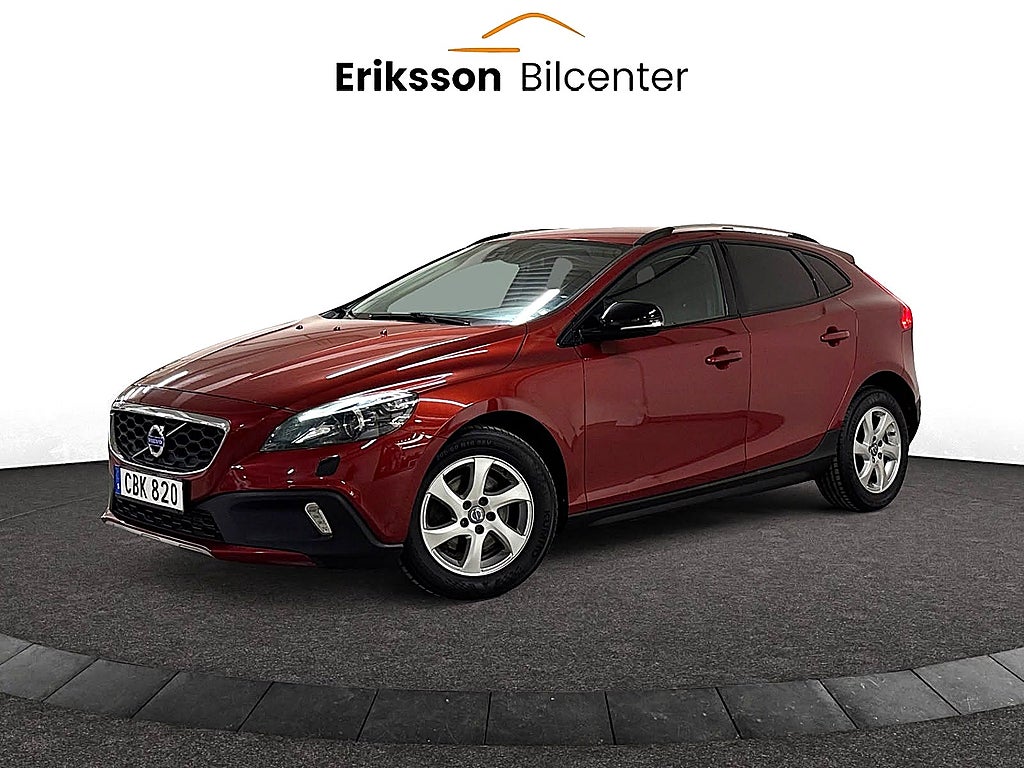 Volvo V40 Cross Country D2 115hk Business Edition D-värm/Navi/Drag/Fullservad