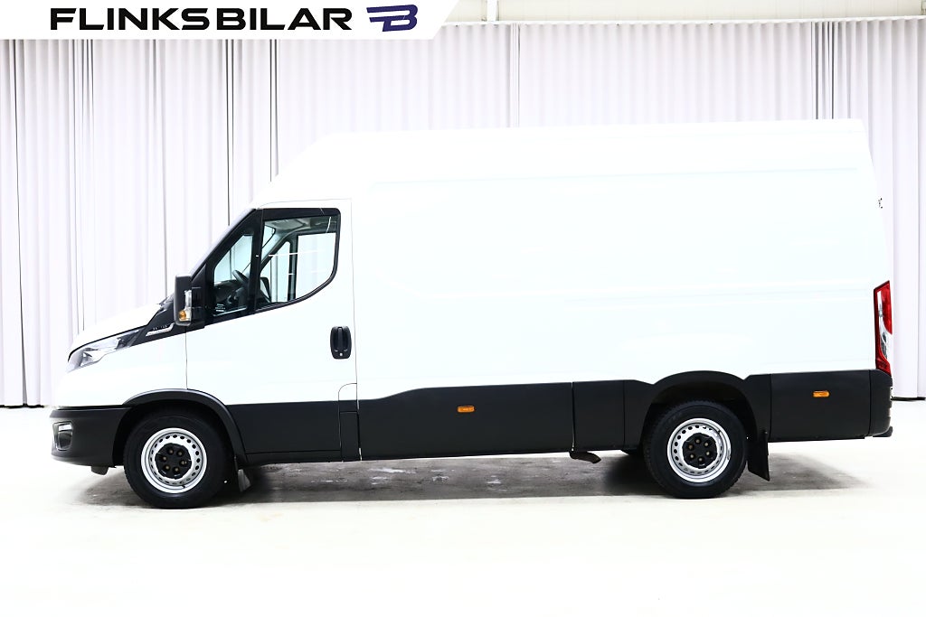 Iveco Daily 136HK L3H2|Automat|Drag|3.5tondragvikt|Webasto|Moms