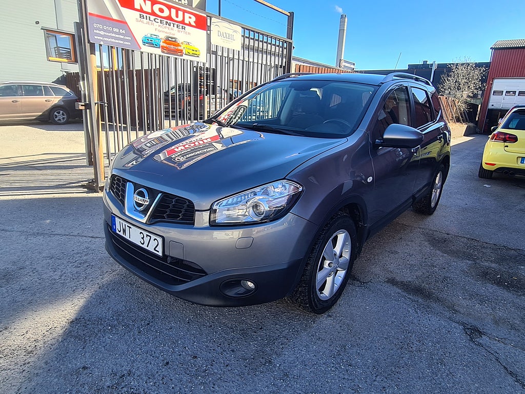 Nissan Qashqai+2 2.0 4x4 Aut Drag 7-sits Pano Kamera Navi Ny servad 