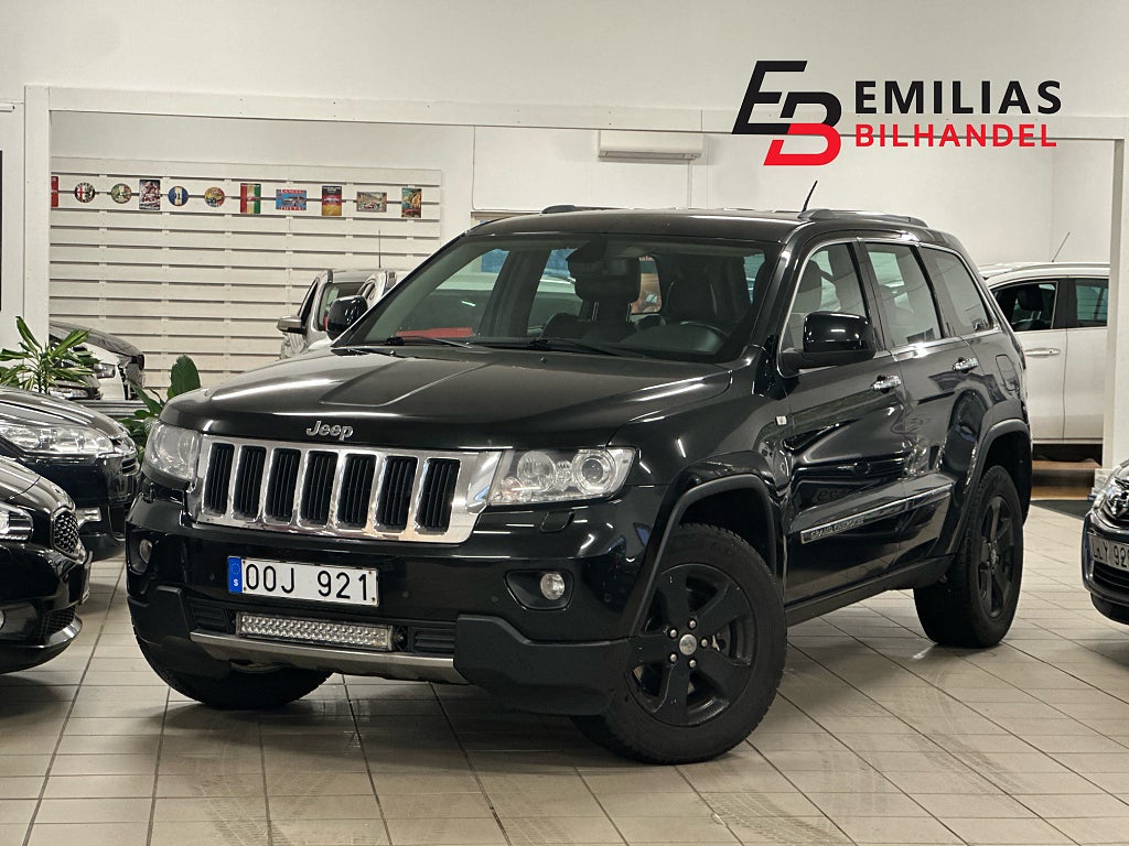 Jeep Grand Cherokee 3.0 V6 CRD 4WD Keyless B-kamera Skinn Drag 241hk