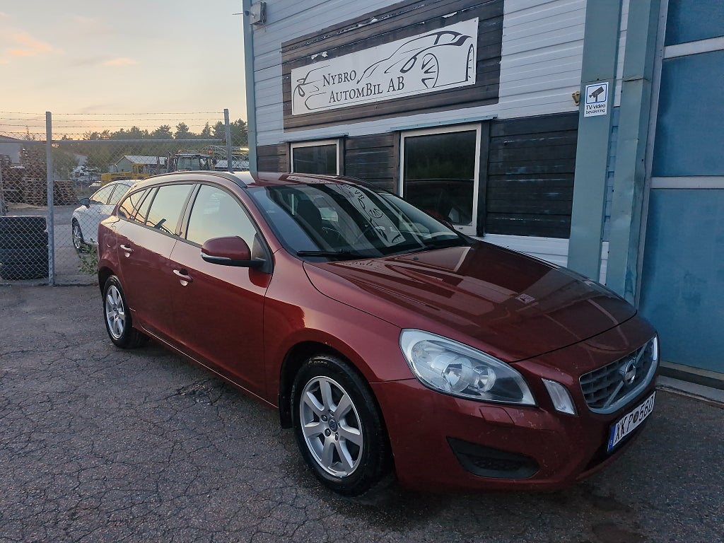 Volvo V60 DRIVe Kinetic Euro 5&NykamremBytt&Servad