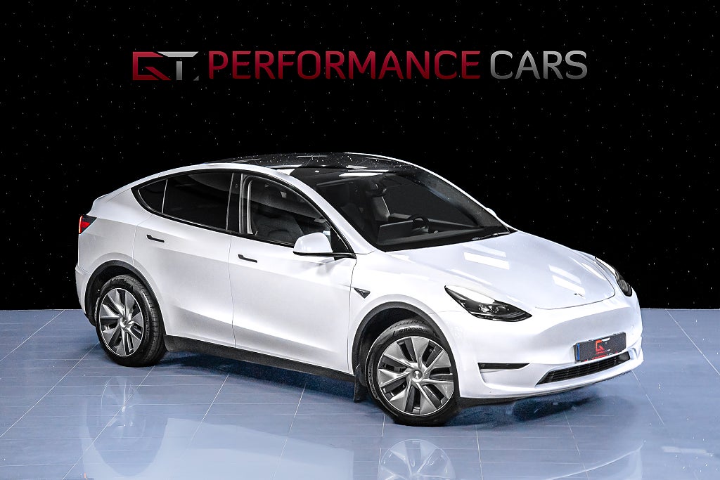 Tesla Model Y Long Range AWD 514HK T-Vision AMD Pano Värmepump 