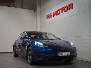 Sedan Tesla Model 3 1 av 22
