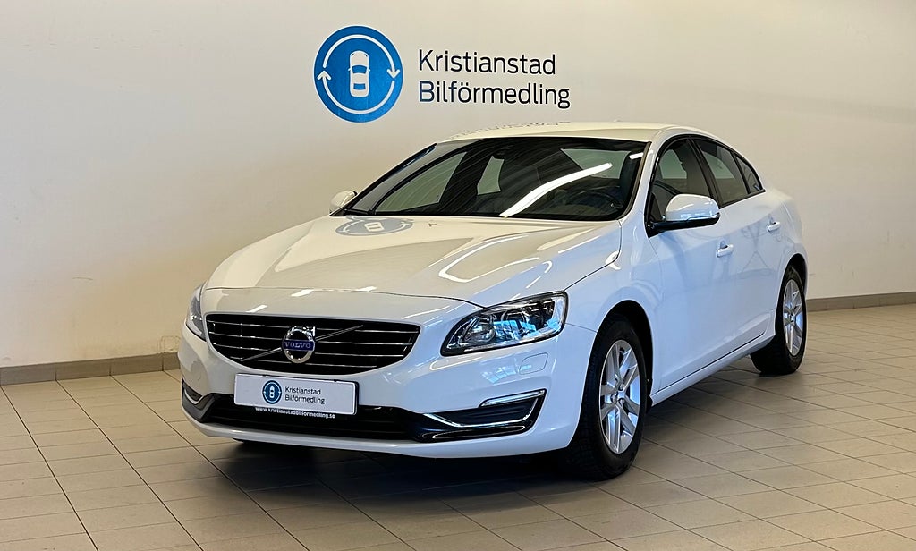 Volvo S60 D3 Momentum, Läderklädsel, VOC, Vinterhjul