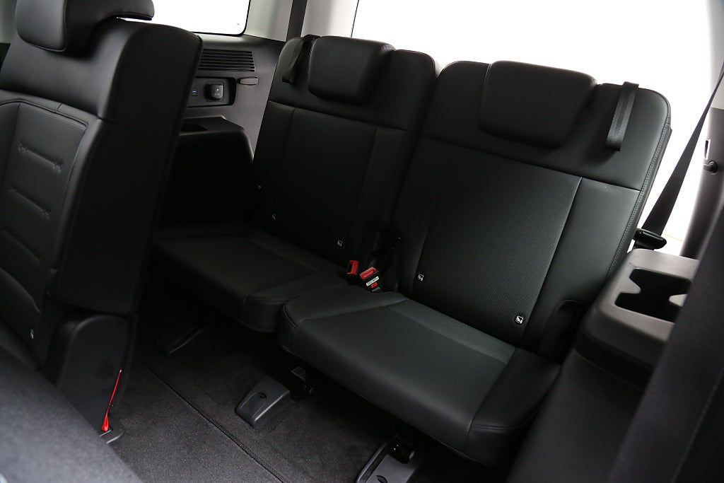 Hyundai Santa Fe 4WD Advanced Plug-in hybrid 7-sits fd. demo 2025