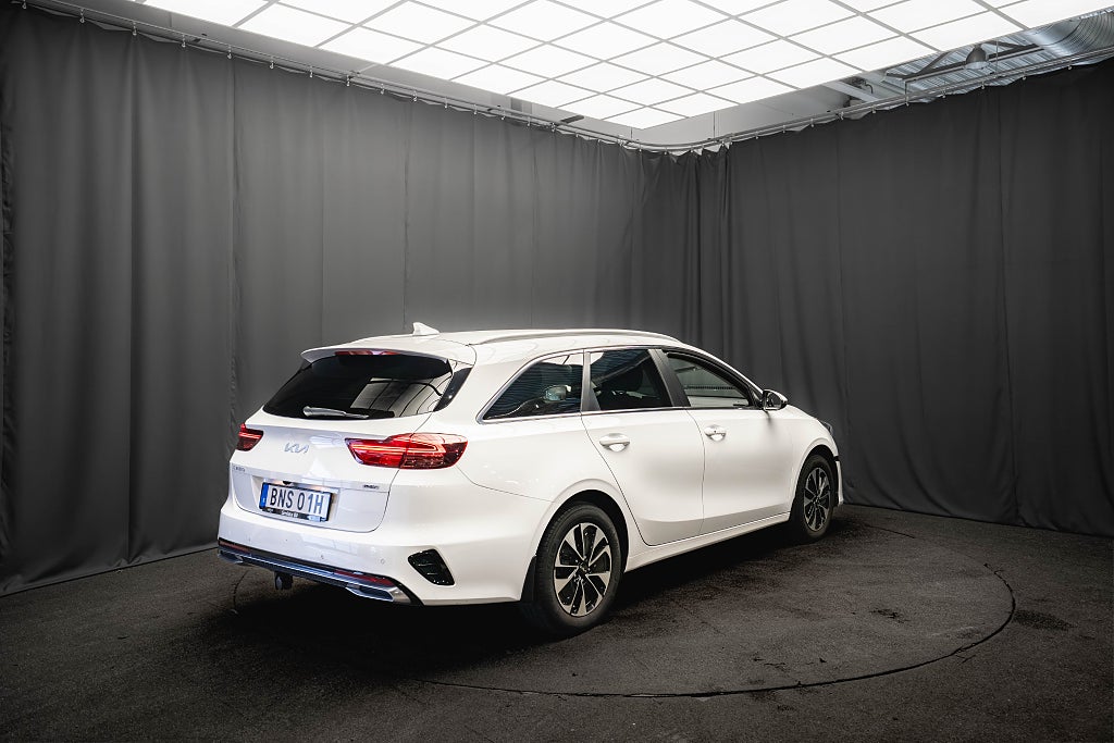 Kia Ceed Plug-in Advance DRAG KAMERA ADAPTIV-FART MOMS